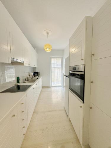 Athens Riviera Apartments 300m from Beach, Atene