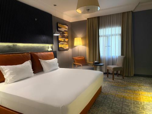 Crown Town Hotel