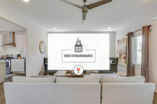 Hilltop Charmer Super Close To Downtown Three Bedroom in Városközponthoz közel