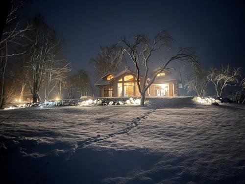 Kaimukas - lake house for 15 persons 5 bedrooms in Dvarčėnai (Alytus)