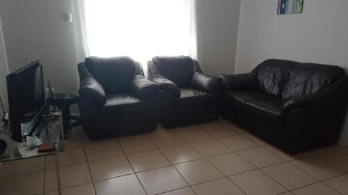 Spacious and cozy apartment, good location