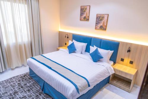 اكليل الفخامة - Medina