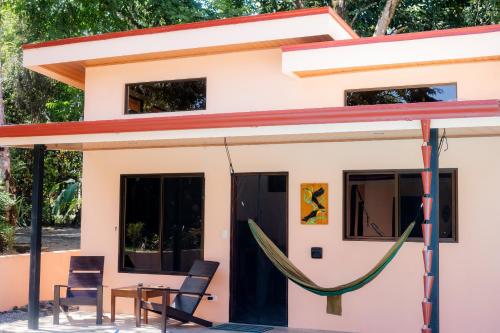 Iekārtas, Casa de Stoke in Pavones