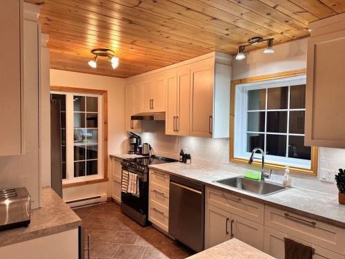 Le Grand Boisé (Le Grand Boise) in St Zenon (QC)