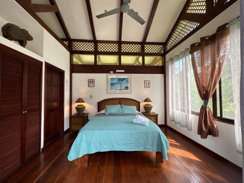 Hotel Kenaki Lodge in Cahuita