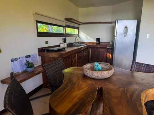 Cocobolo Beach Boutique Hotel in Santa Cruz