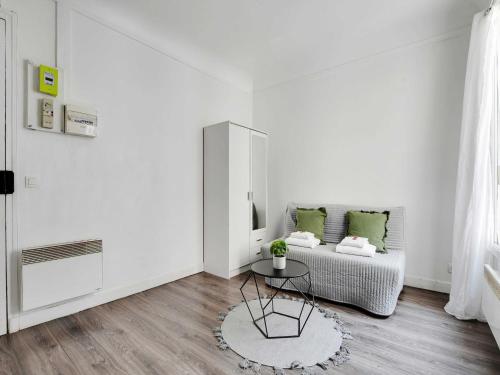 Studio - 2P- Place de Clichy - image 2