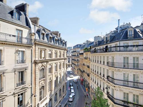Newly renovated studio 2P- Elysée St-Honoré - main image
