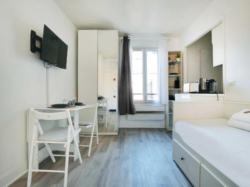 Modern studio - 2P - Faubourg Saint Antoine 11th arr - main image