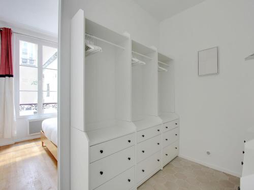 Nice apartment 1 BDR 2 P - Parc Monceau - image 2