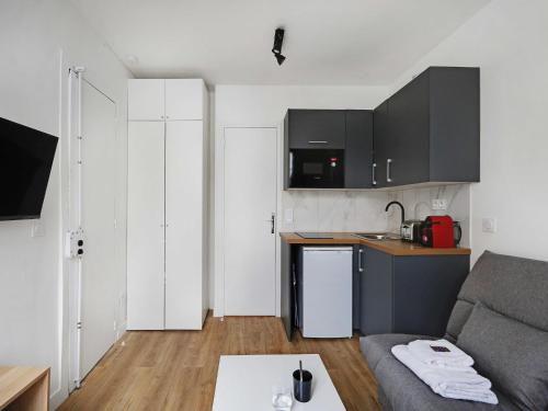 Charming studio - JONQUIERE - image 4