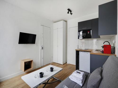 Charming studio - JONQUIERE - image 2