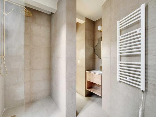 Bright apartment - 2BDR- 4P- Jardin du Luxembourg - image 3