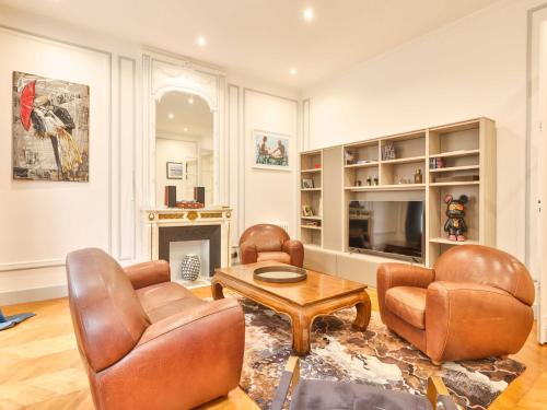 Exceptional flat - Near Trocadéro - Mobility Lease, Paříž