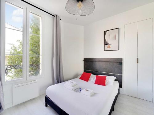 Chic flat - 1BR 2P - Suresnes, Suresnes (zdjęcie 4)