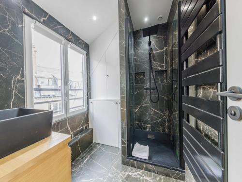 Superb Apt 2BDR 6P Porte de Champerret - image 14