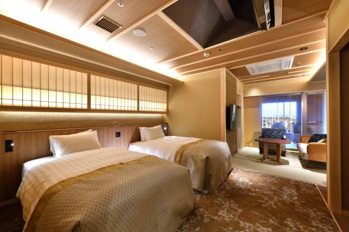 room detail thumbnail 1