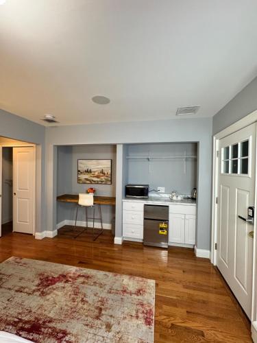 Cozy Room by Hofstra University