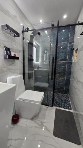 Kamar Mandi, Beachfront Apartment in Luquillo at Sandy Hills in Luquillo