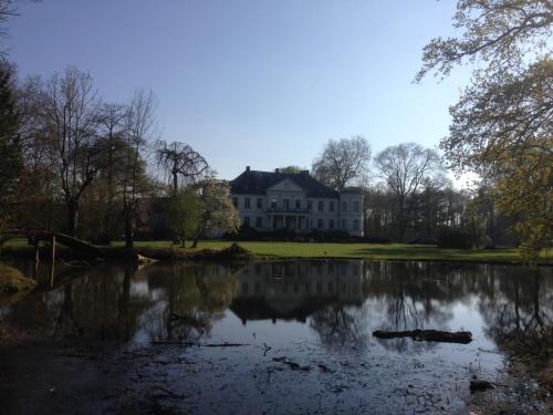 Tuvākā izklaides vieta, Hotel van Lendt garni in Dulmen