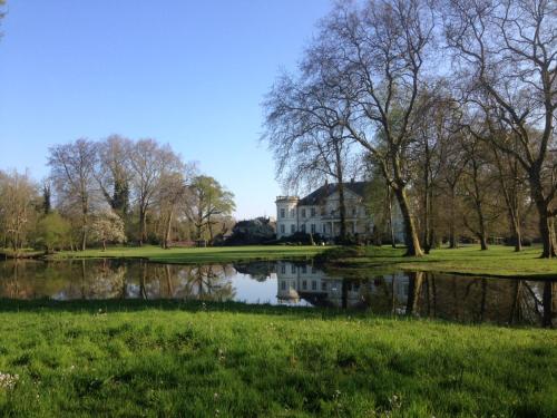 Tuvākā izklaides vieta, Hotel van Lendt garni in Dulmen