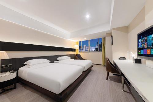 重庆江北观音桥高悦酒店地铁站店