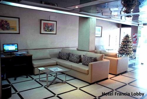 Facilities, Hotel Francia in Tucuman