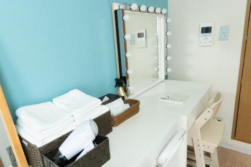 Confidence Ron 204 コンフィデンスロン 204 Room Type - One-Bedroom Apartment