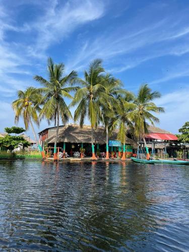 Barra Zacapulco - Palapa Abraham in Huixtla