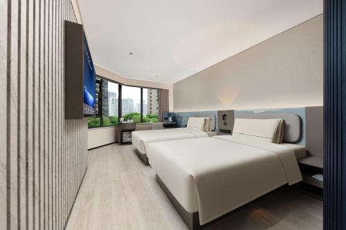 Atour Light Hotel Shanghai Songjiang Jiuting Street, Shanghai (photo 3)