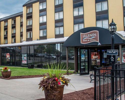 Quality Hotel & Suites At The Falls in Niagara Falls, USA