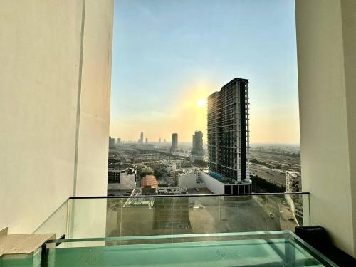 Smart 2br Jvc Own Pool & Burj Al Arab View, Dubai (foto 6)