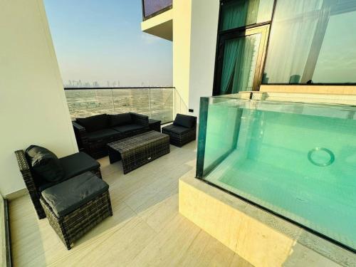 Smart 2br Jvc Own Pool & Burj Al Arab View, Dubai (foto 5)