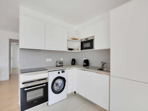 Exterior view, Charming apartment - Quais de Seine near Urban Bagel