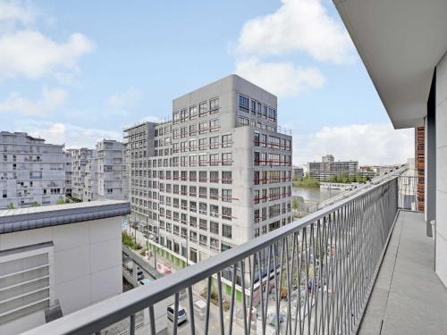 Exterior view, Charming apartment - Quais de Seine near Urban Bagel