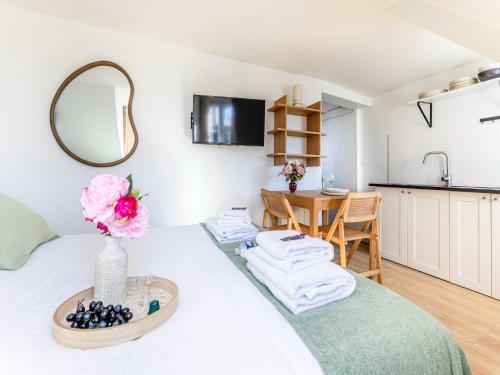 Studio COSY in the heart of Paris - Mobility lease - image 5