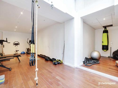 Air-conditioned studio near Arc Triomphe - main image