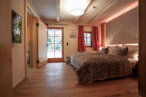 2 bedrooms, 2 beds