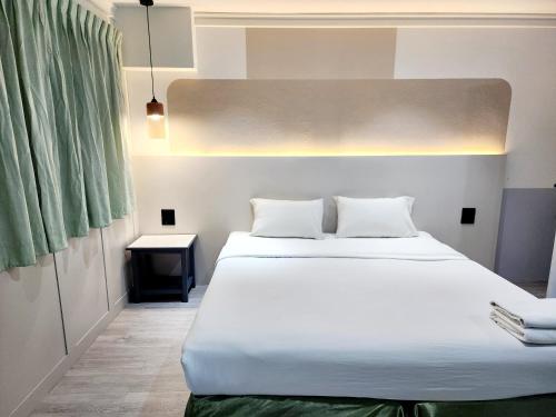 SEATEL Phuket, Patong Beach, Patong Beach