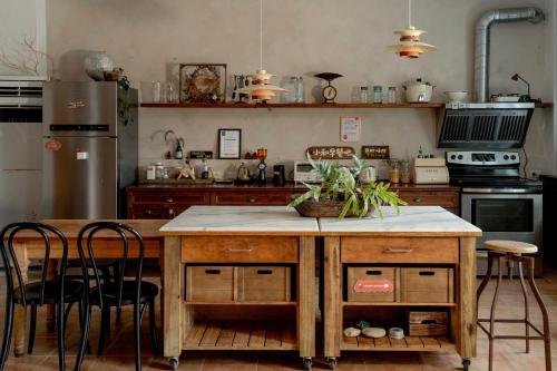 Kitchen, The peaceful village 小和 in Shoufeng Township