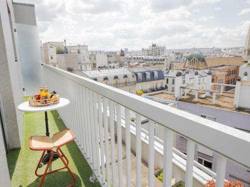 Nice appt near Champs de Mars - 1 BDR 2P - DUPLEIX - image 3