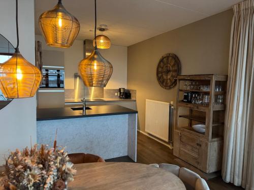 Penthouse with Private Rooftop Jacuzzi, Sauna and panorama lake view Penthouse with Private Rooftop Jacuzzi, Sauna and panorama lake view