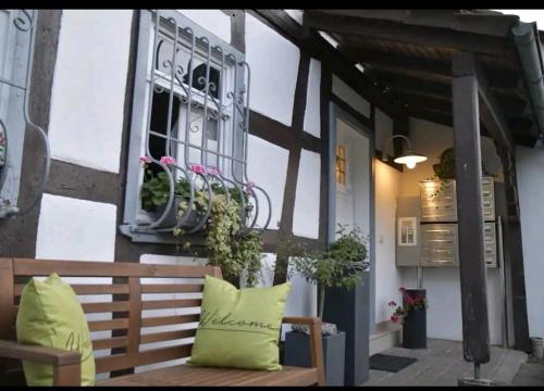 Stilvolle Altbauwohnung Apartment Zimt & Zucker in Hohr-Grenzhausen