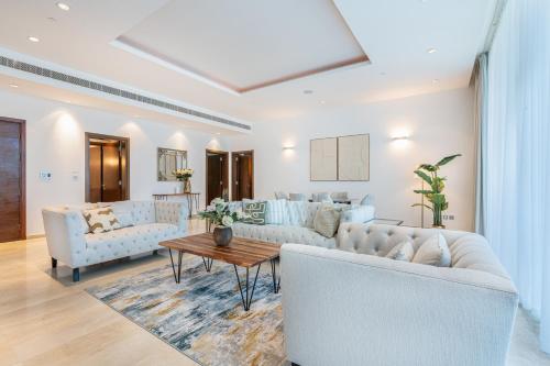 Palm Home next to Nakheel Mall with Private Beach, Dubai (foto 10)