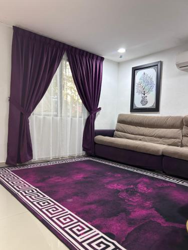 Nadrah Cottage in Batu Maung