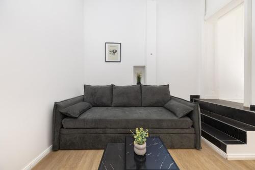 2BR Modern Apt Maybachufer Tischkicker, Berlin (photo 6)