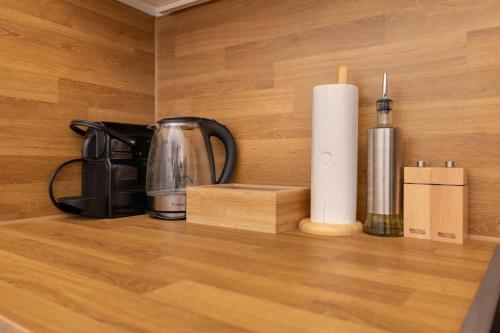 2BR Modern Apt Maybachufer Tischkicker, Berlin (photo 9)