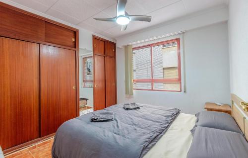 Stunning Apartment In Santa Pola With Wifi - image 2