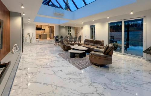 Pet Friendly Home In Gouvieux gîte à louer Golf Club Lys