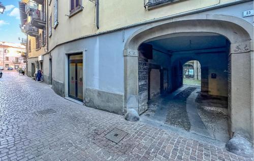 Nice Apartment In Breno With Wifi